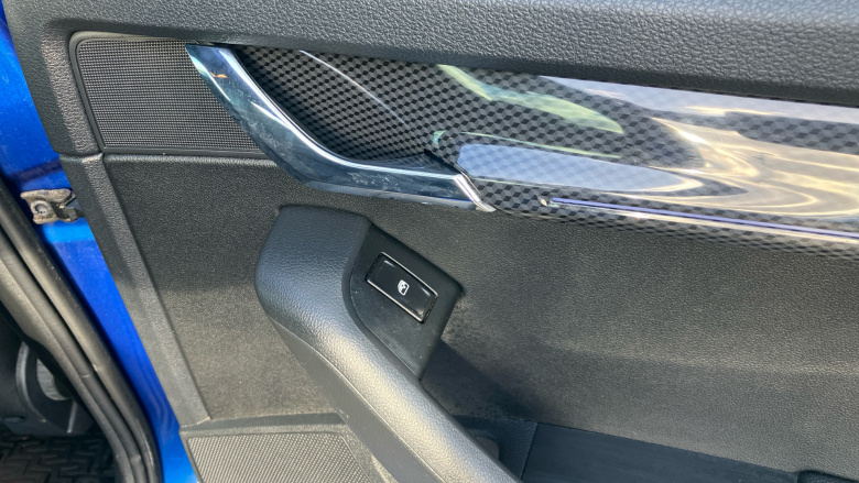 Skoda Octavia 2.0 TSI vRS 5dr DSG Petrol Hatchback